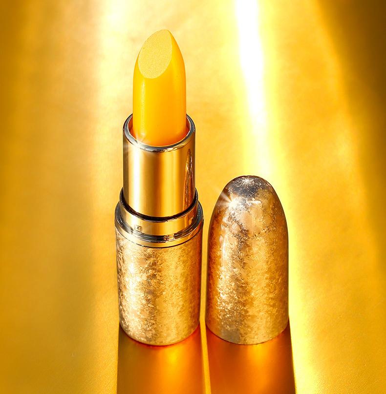 Carrot Extract Color Changing Moisturizing Lip Balm